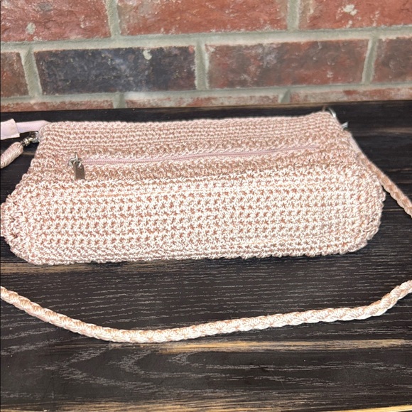 The Sak Lumi Crochet Crossbody light pink women’s purse. - Picture 10 of 10